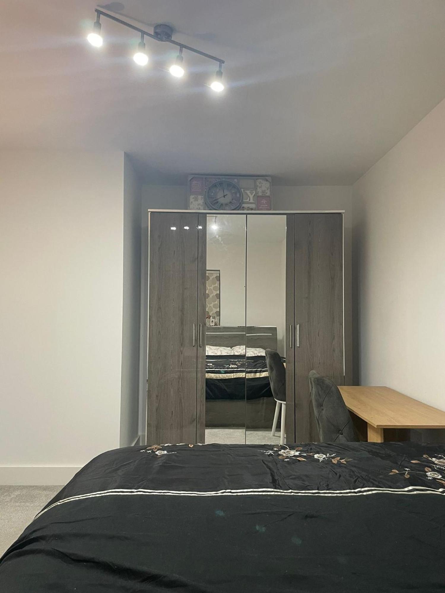Rendezvous Apartment Romford Ngoại thất bức ảnh